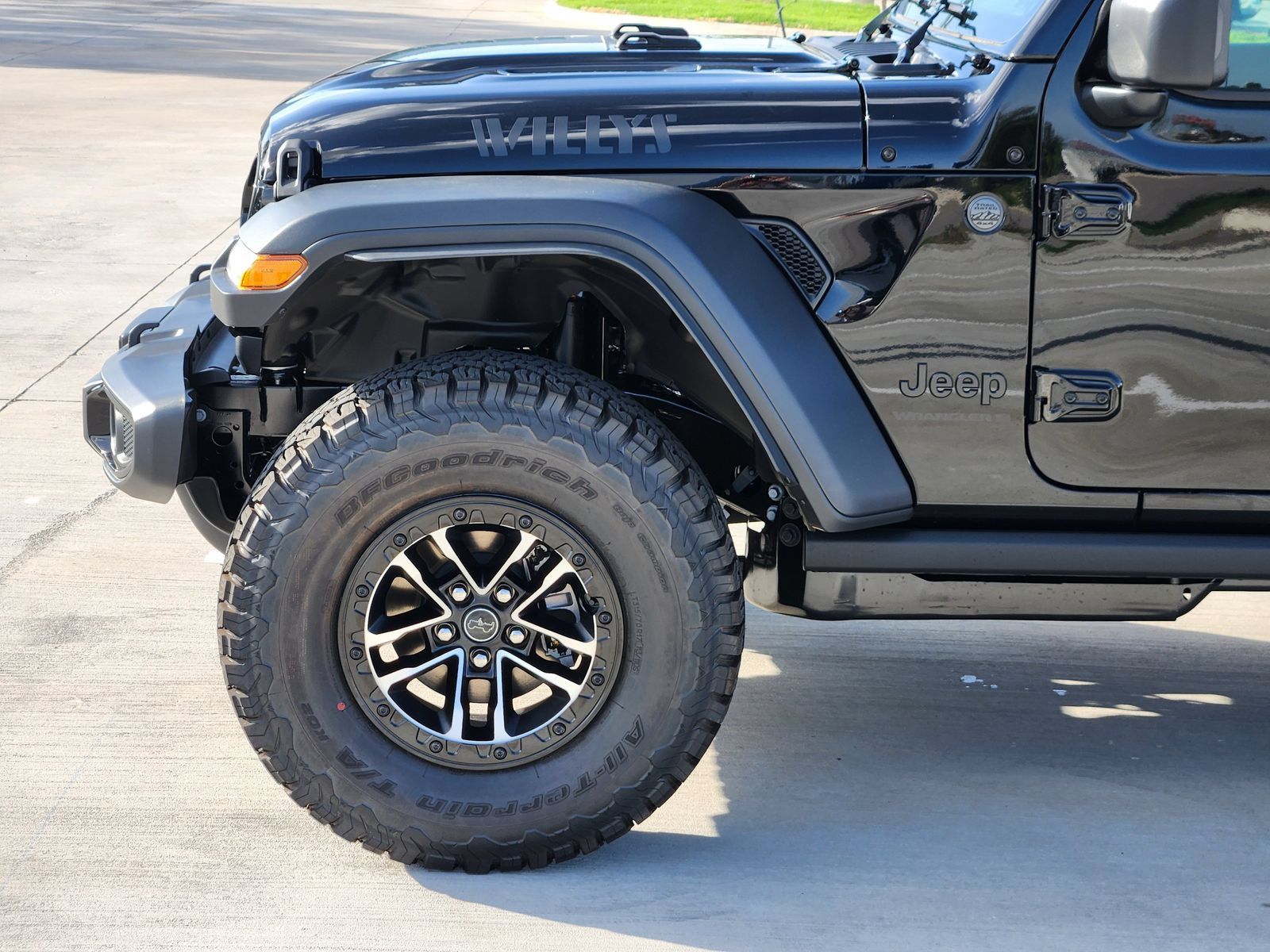 New 2026 Jeep Wrangler Unlimited Sport AWD/4WD image 10