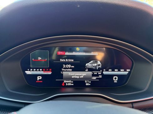 Used 2022 Audi SQ5 Premium Plus image 18