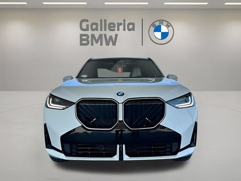 Used 2026 BMW X3 xDrive30i w/ M Sport Package AWD/4WD image 3