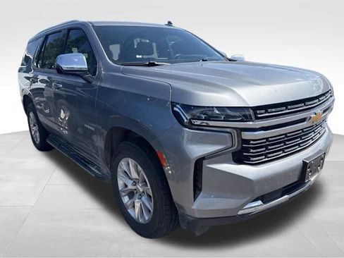 Used 2023 Chevrolet Tahoe Premier w/ Premium Package 2 AWD/4WD image 7
