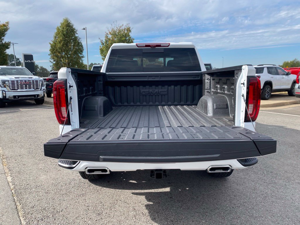 New 2026 GMC Sierra 1500 AT4 w/ AT4 Premium Package AWD/4WD image 10