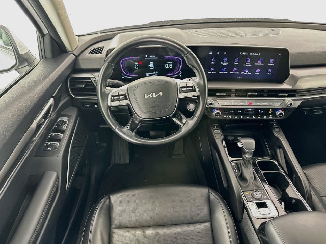 Used 2025 Kia Telluride S AWD/4WD image 11