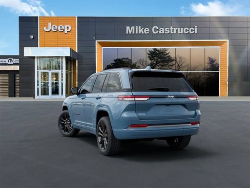 New 2026 Jeep Grand Cherokee Limited AWD/4WD image 4