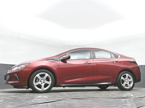 Used 2017 Chevrolet Volt LT image 39
