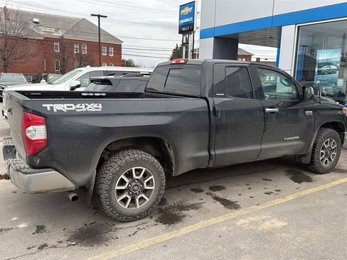 Used 2018 Toyota Tundra Limited image 21