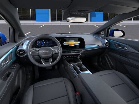 New 2026 Chevrolet Equinox EV LT image 15