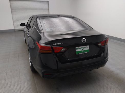Used 2020 Nissan Altima 2.5 S FWD image 6