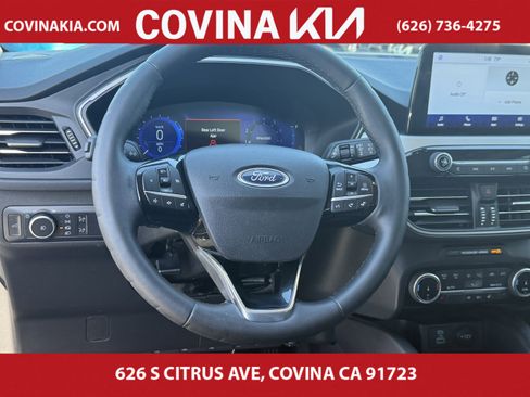 Used 2022 Ford Escape SEL w/ Technology Package image 26