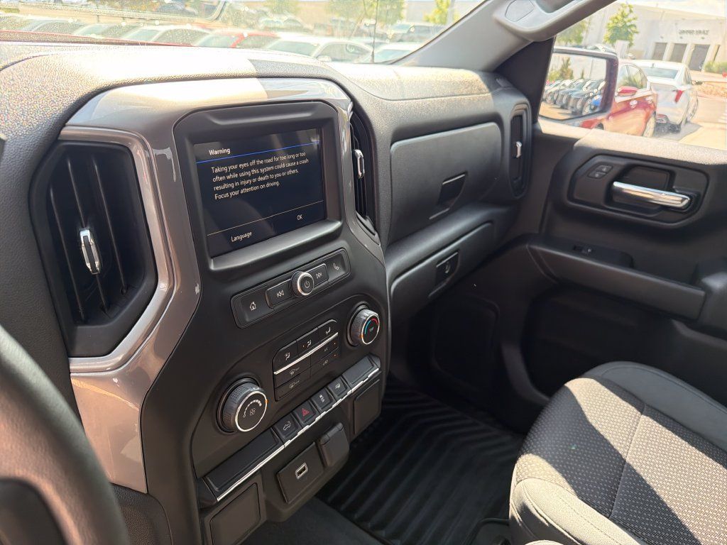 Used 2019 Chevrolet Silverado 1500 Custom w/ Custom Value Package RWD image 25