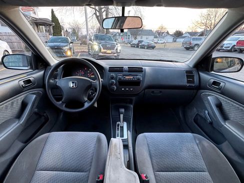 Used 2004 Honda Civic VP image 2