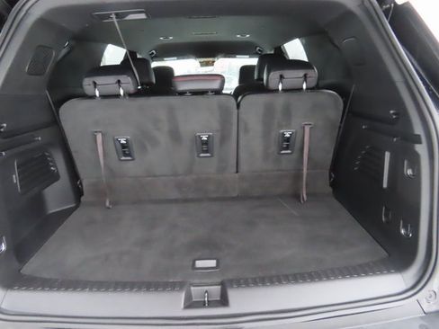 Used 2024 Chevrolet Traverse Z71 w/ Enhanced Driving Package image 30