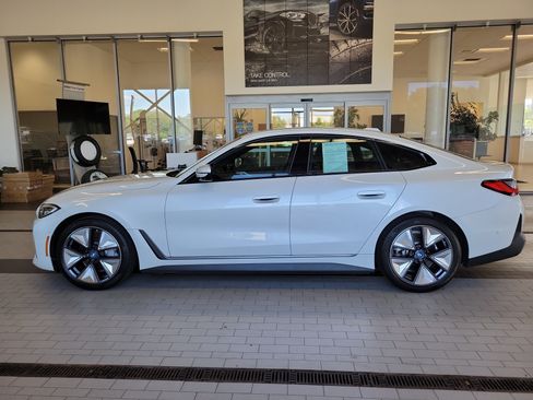 Used 2023 BMW i4 eDrive40 w/ Premium Package RWD image 8