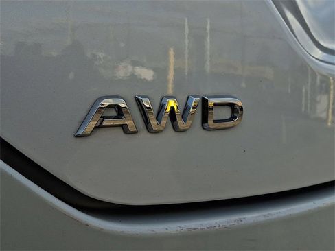 Used 2023 Honda Pilot Elite image 38