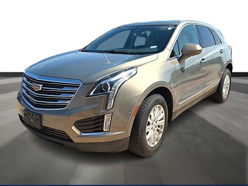 Used 2019 Cadillac XT5 FWD image 1