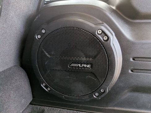 Used 2024 Jeep Wrangler Willys image 20