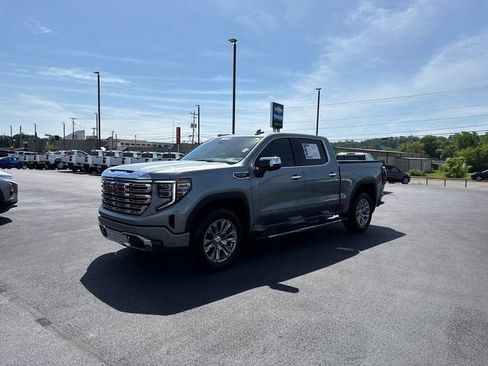 Used 2023 GMC Sierra 1500 Denali AWD/4WD image 7