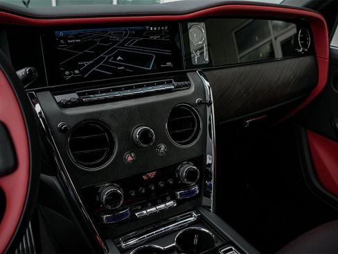 New 2026 Rolls-Royce Cullinan image 27