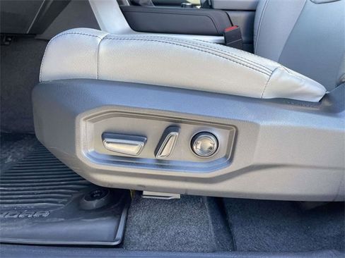 Used 2026 Toyota Tundra Limited w/ TRD Off-Road Package image 20