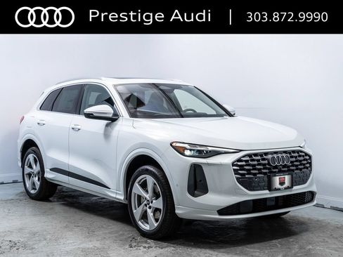 Used 2025 Audi Q5 Premium Plus w/ Premium Plus AWD/4WD image 9