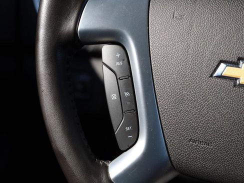 Used 2016 Chevrolet Traverse LT image 19