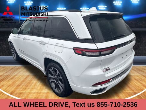 Used 2023 Jeep Grand Cherokee Overland image 6