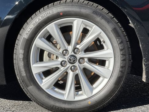 Certified 2023 Toyota Corolla SE image 13