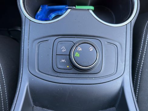 Certified 2024 GMC Terrain SLE image 23