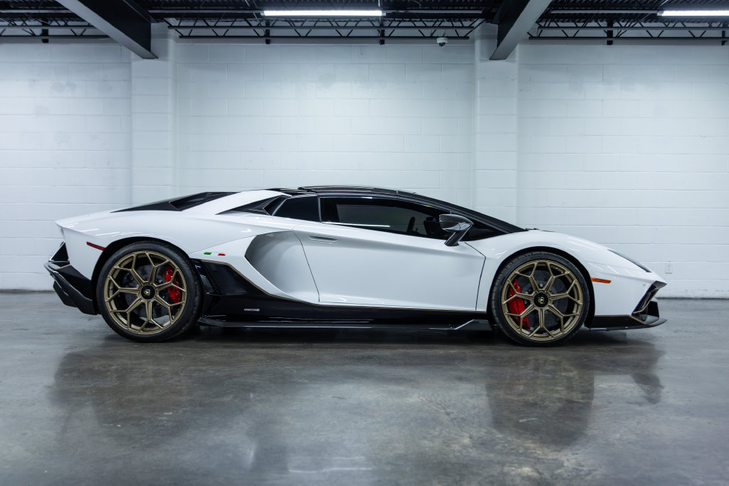 Used 2022 Lamborghini Aventador LP 780-4 Ultimae AWD/4WD image 2