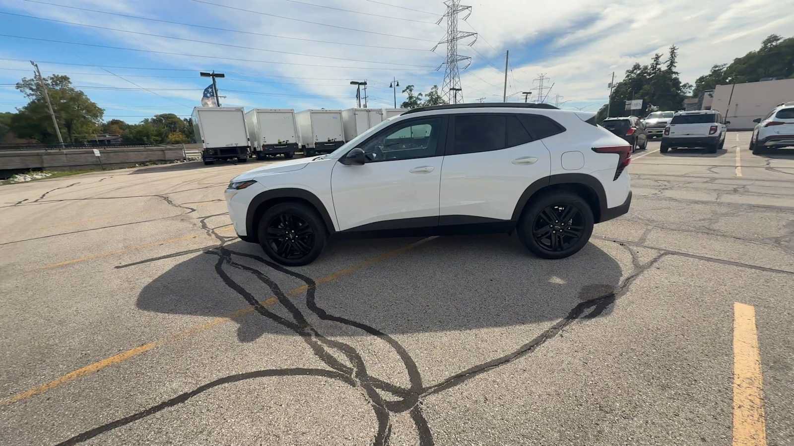 Used 2025 Chevrolet Trax ACTIV w/ Sunroof Package FWD image 6