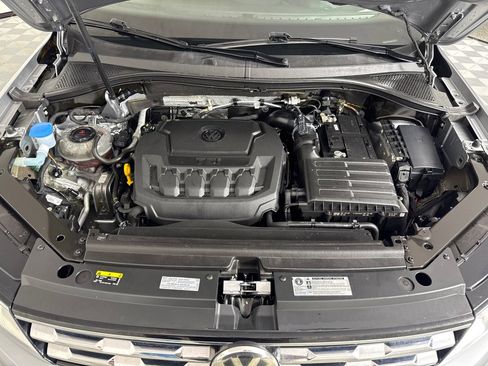 Used 2019 Volkswagen Tiguan SE image 31