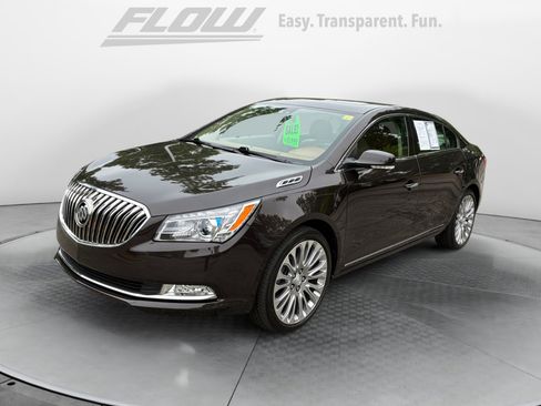 Used 2014 Buick LaCrosse Premium w/ Driver Confidence Package FWD image 4