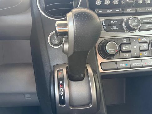 Used 2015 Honda Pilot LX image 26