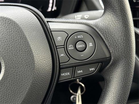 Used 2026 Toyota Corolla LE image 23