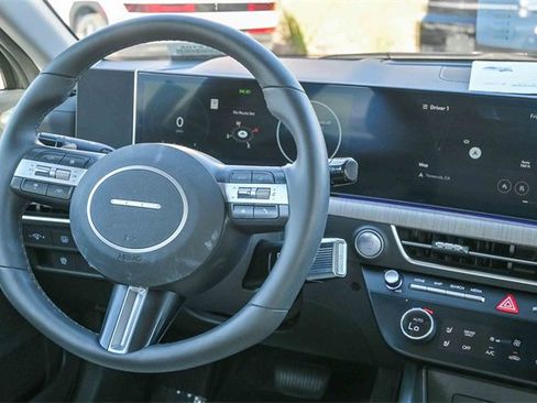 Certified 2025 Hyundai Sonata Limited image 16