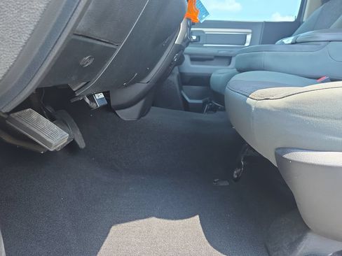 Used 2016 RAM 2500 SLT w/ Popular Equipment Group AWD/4WD image 11