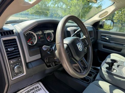 Used 2014 RAM 2500 Tradesman w/ Chrome Appearance Group AWD/4WD image 16
