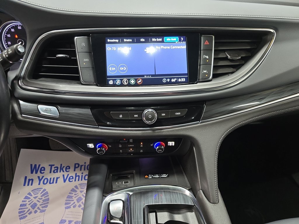 Used 2023 Buick Enclave Essence w/ Sport Touring Edition AWD/4WD image 21