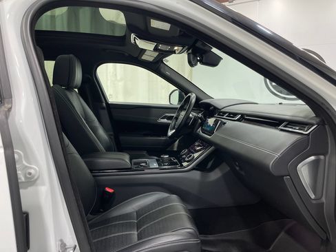 Used 2018 Land Rover Range Rover Velar R-Dynamic HSE AWD/4WD image 31