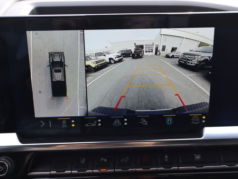 Certified 2024 Chevrolet Silverado 2500 LTZ w/ LTZ Premium Package image 27