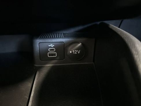 Certified 2025 Ford Escape ST-Line Elite image 22