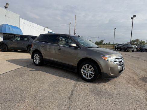 Used 2013 Ford Edge Limited AWD/4WD image 4