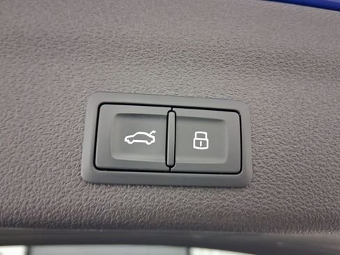 Used 2025 Audi RS 6 performance image 16