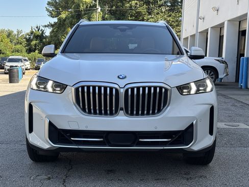Used 2024 BMW X5 sDrive40i w/ Premium Package RWD image 6