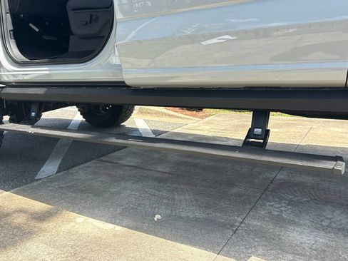 Certified 2025 Ford F250 Lariat w/ Lariat Ultimate Package AWD/4WD image 41