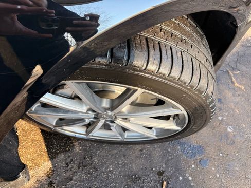 Used 2017 Audi A6 3.0T Premium Plus w/ 19" Sport Package image 33