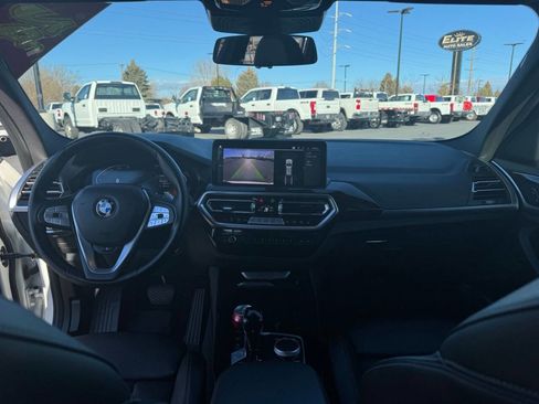 Used 2024 BMW X3 xDrive30i w/ Premium Essential Package image 34