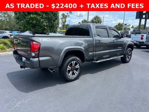 Used 2018 Toyota Tacoma TRD Sport RWD image 6