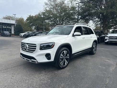 New 2026 Mercedes-Benz GLB 250 image 2