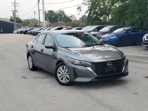 Used 2024 Nissan Sentra S FWD image 1