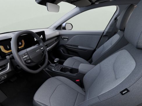 New 2026 Kia K4 FWD image 12